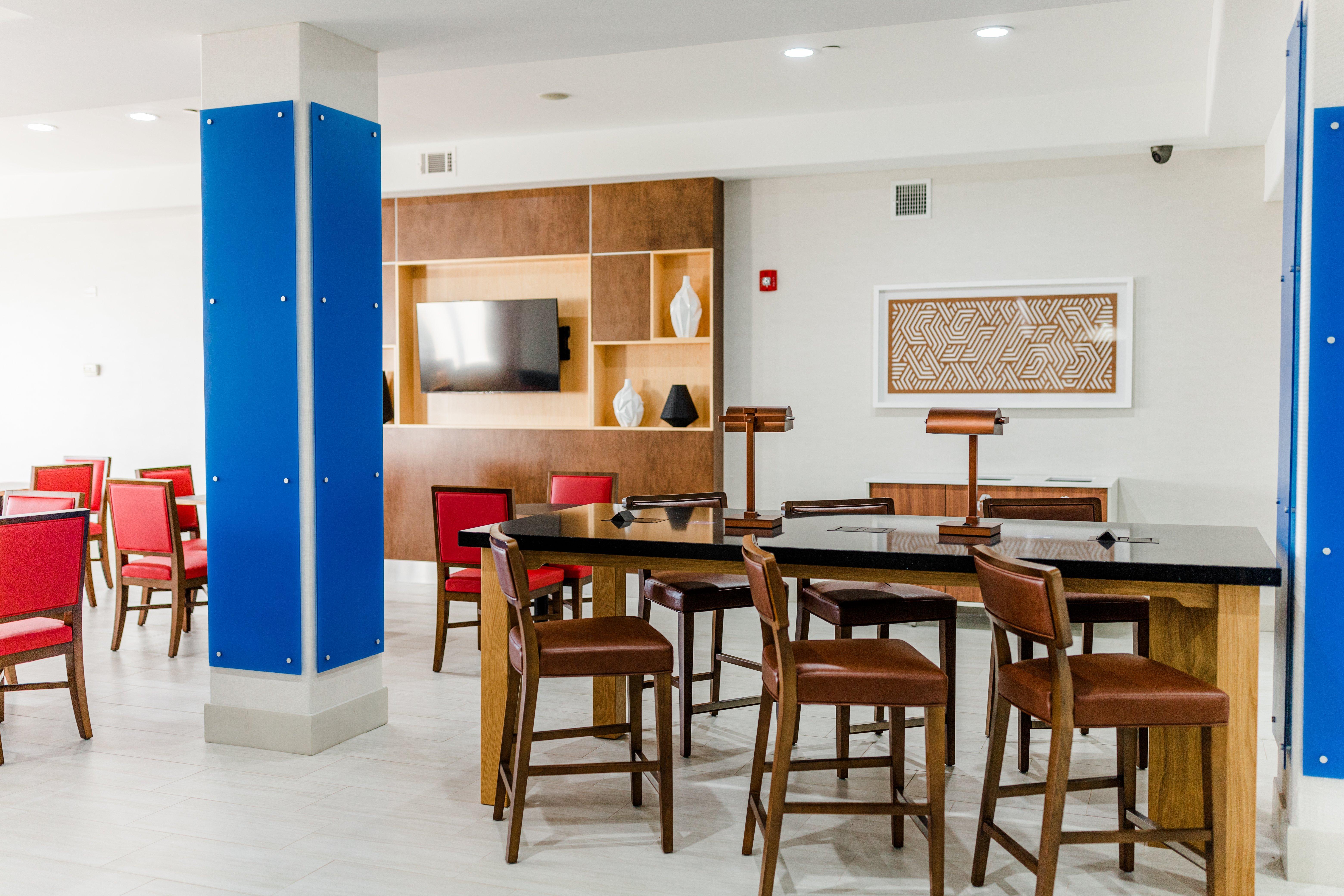 Holiday Inn Express - Andalusia By Ihg Exterior foto