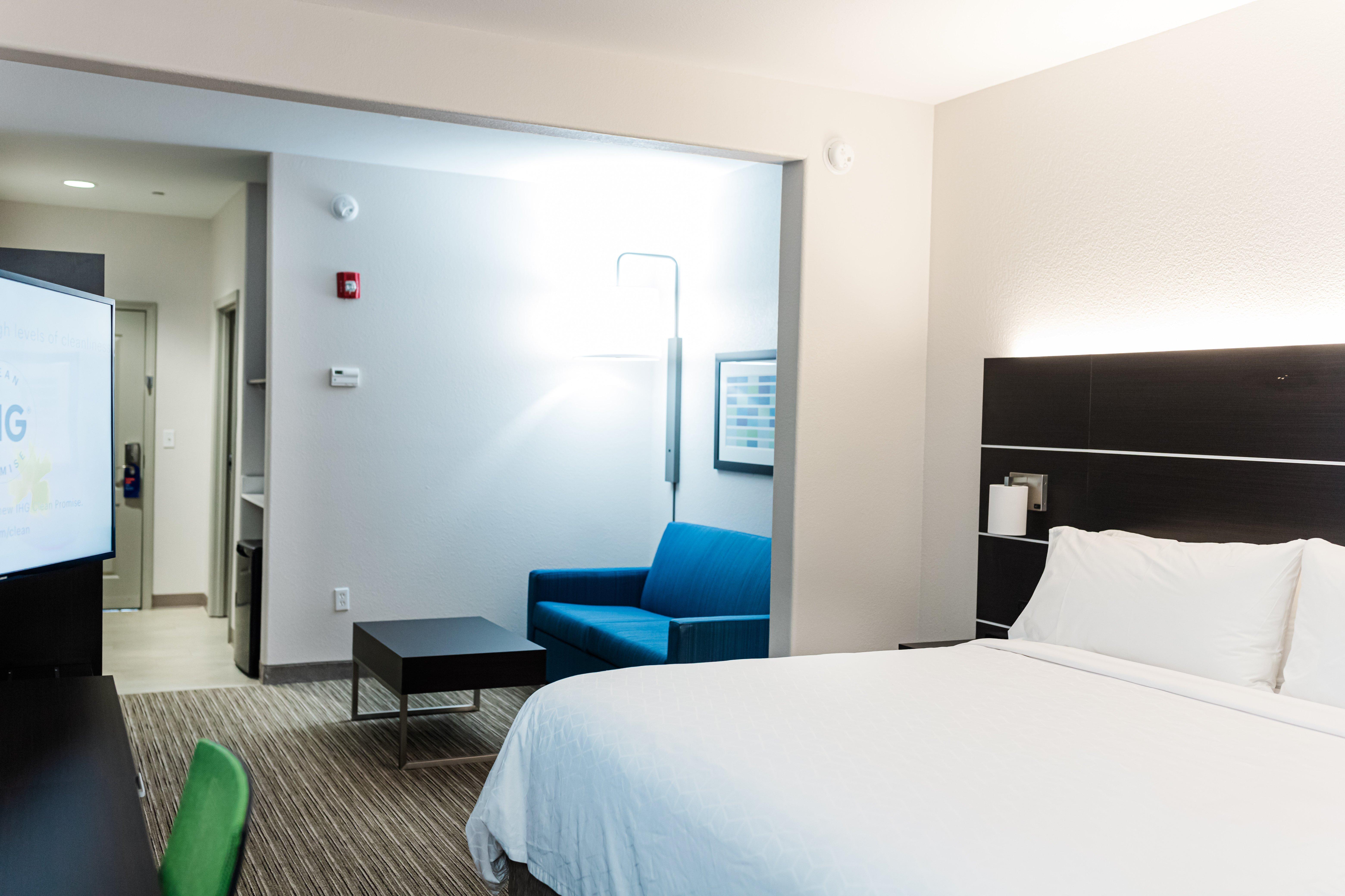 Holiday Inn Express - Andalusia By Ihg Exterior foto